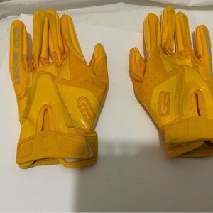 Grip Boost  Youth Football Gloves Pro Elite - Youth Yellow size Large